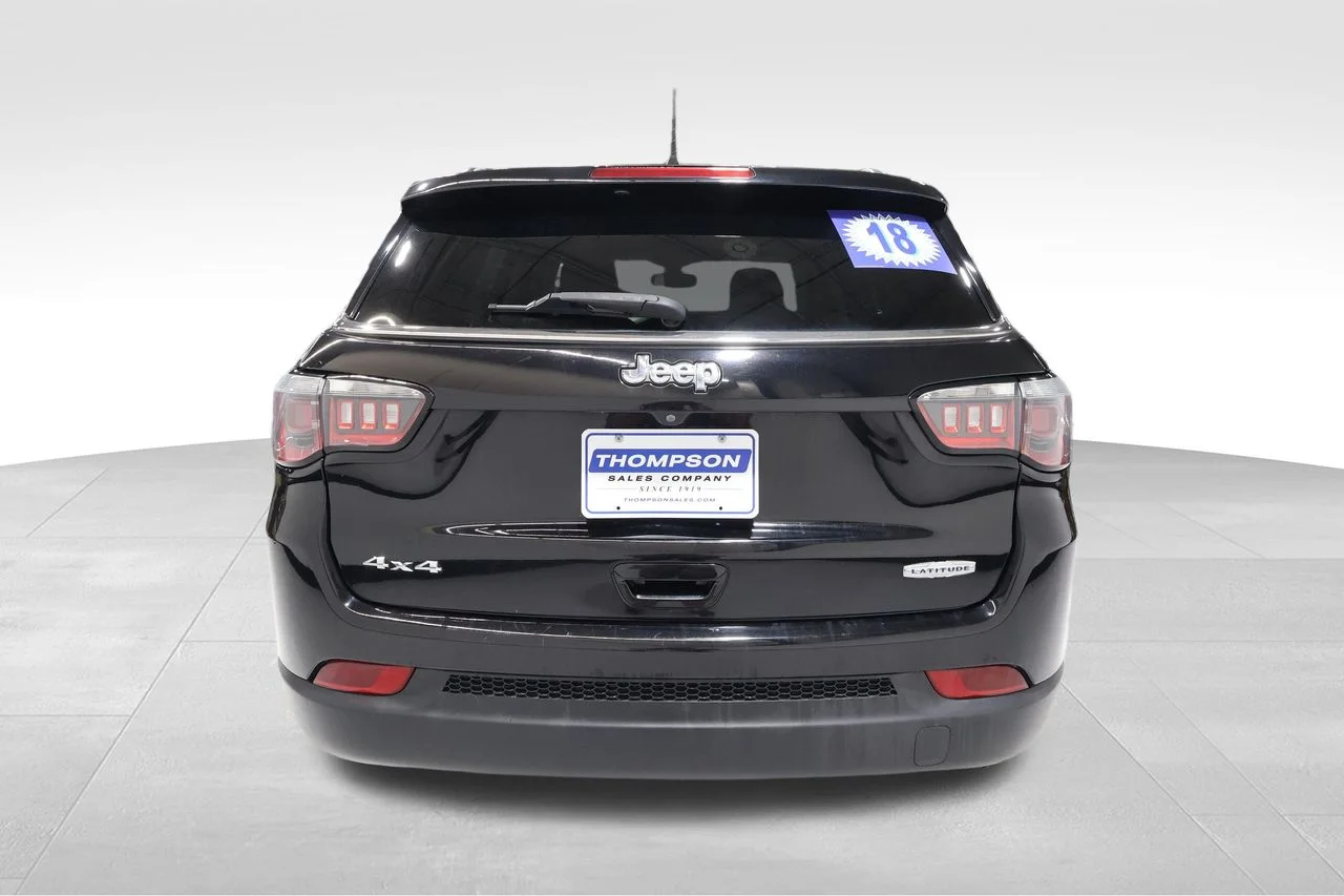 Used 2018 Black Jeep Latitude image 2