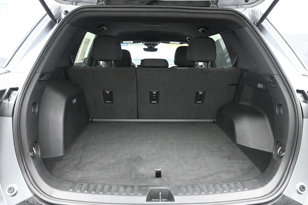 Used 2025 Gray Chevrolet LT image 11