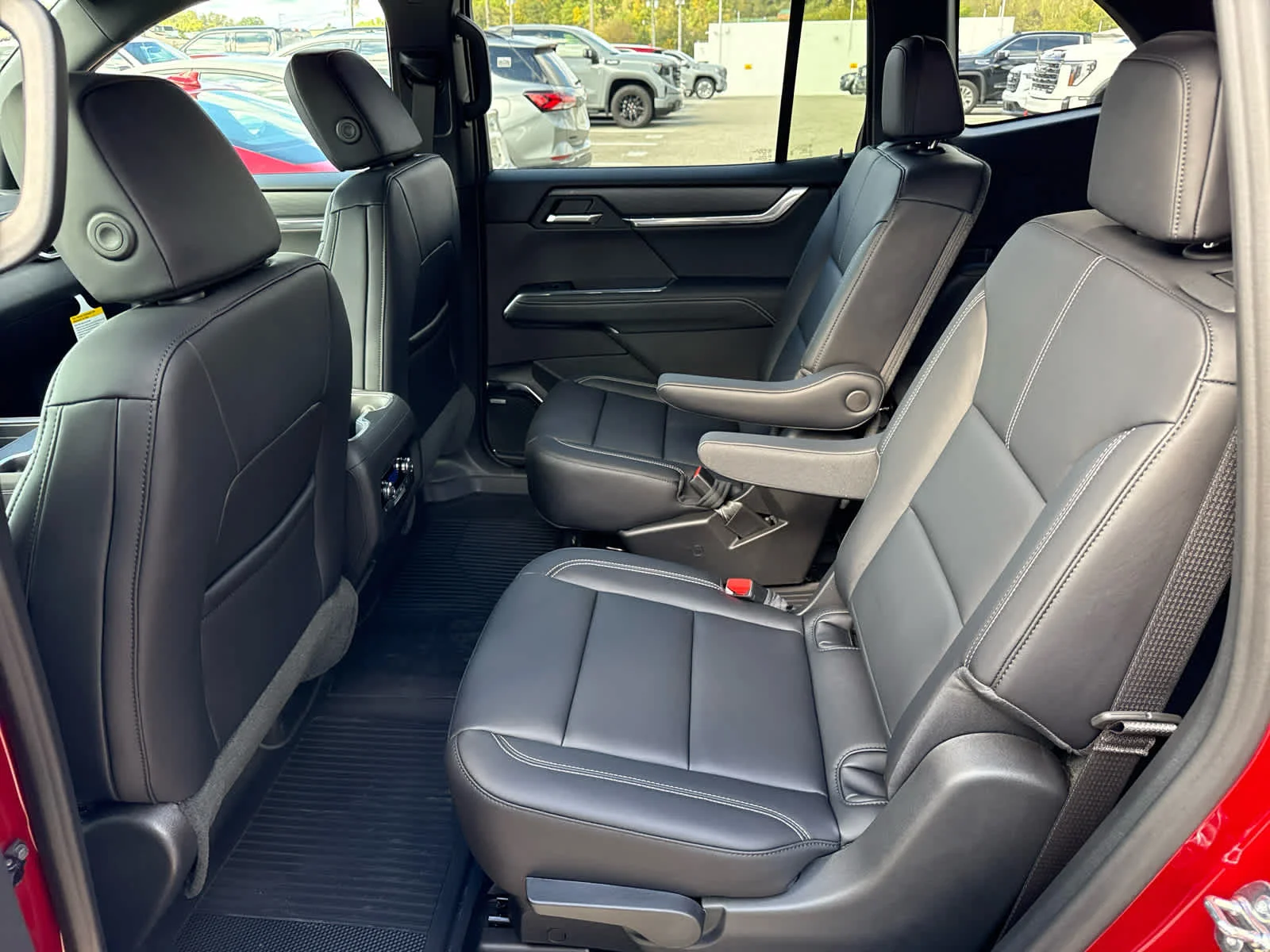 2026 GMC Acadia Elevation - Photo 22