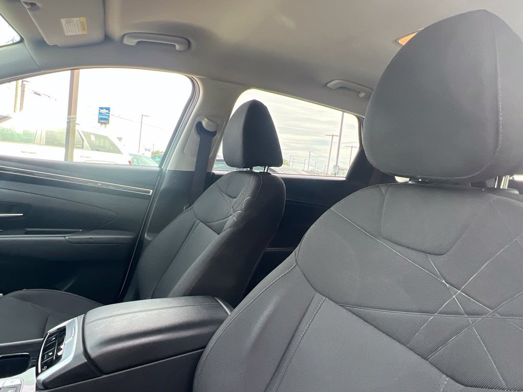 Used 2022 Gray Hyundai SEL image 12