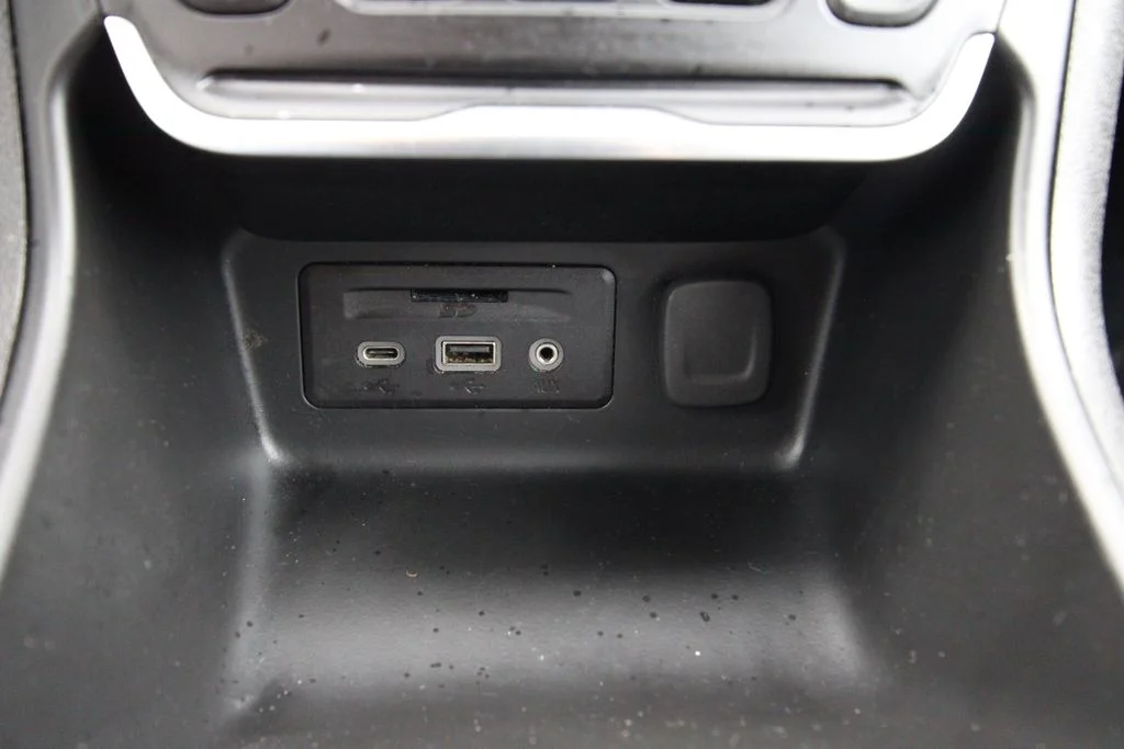 Used 2020 Gray GMC SLT image 27
