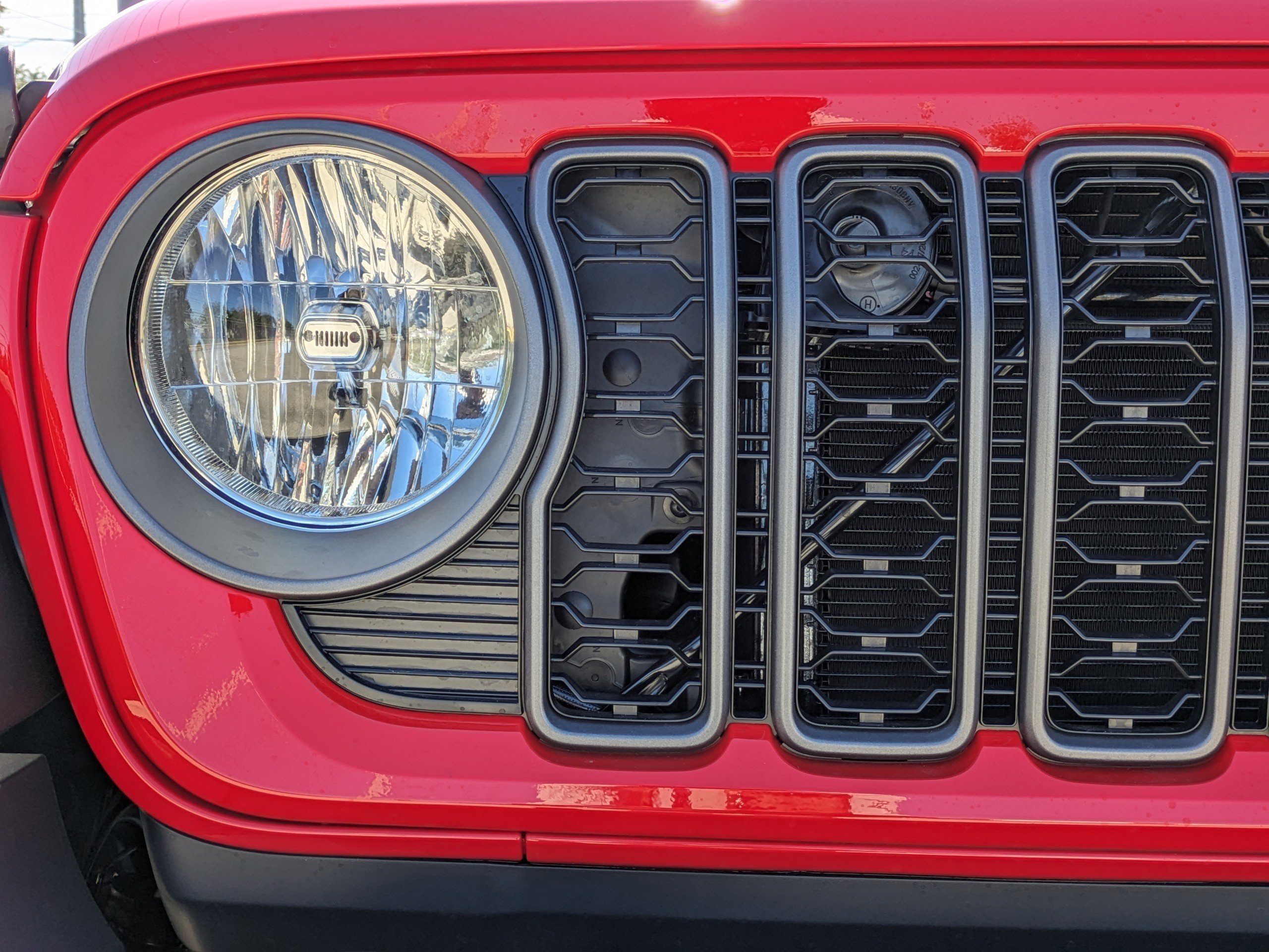 New 2026 Firecracker Red Clear-Coat Exterior Paint Jeep Sport image 9