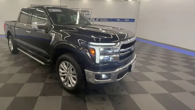 New 2026 Agate Black Metallic Ford Lariat® image 2
