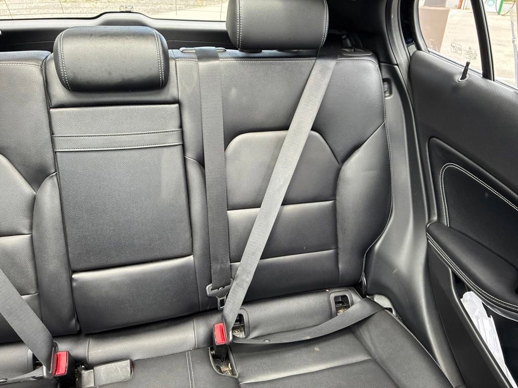 Used 2019  Mercedes-Benz GLA 250 image 14