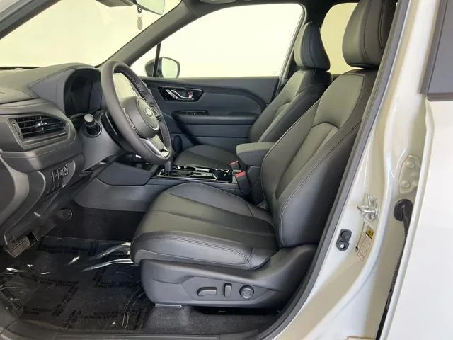 New 2026 CRYSTAL WHITE PEARL Subaru Limited Hybrid image 11