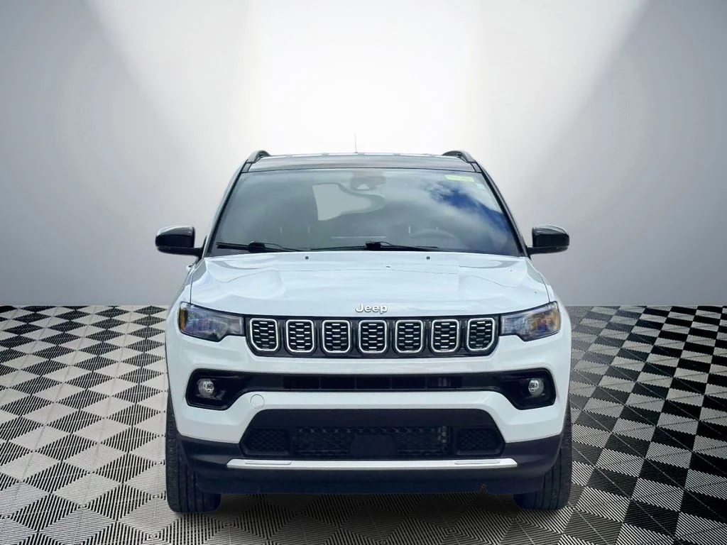 Used 2025 White Jeep Limited image 2