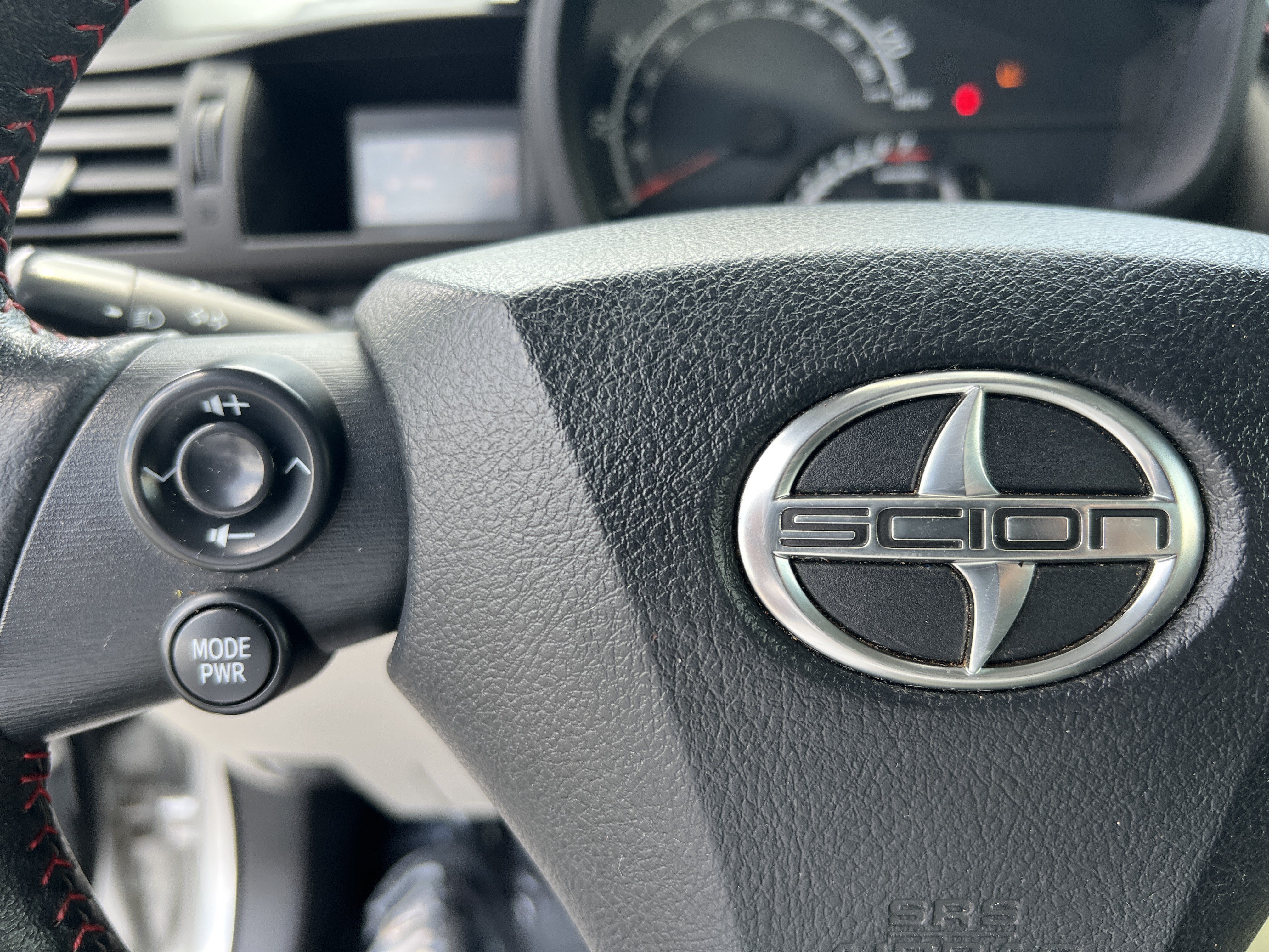 Used 2012 Classic Silver Metallic Scion  image 23