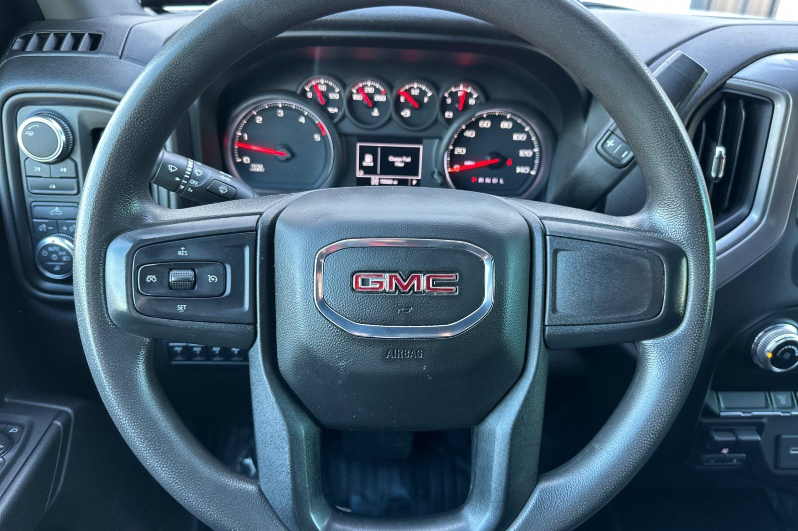 Used 2022 White GMC Pro image 23