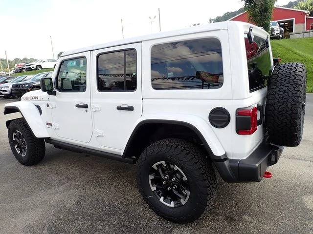 New 2027 White/off-white Jeep Rubicon image 3