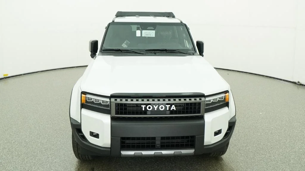 New 2027 Wind Chill Pearl Toyota Land Cruiser image 32