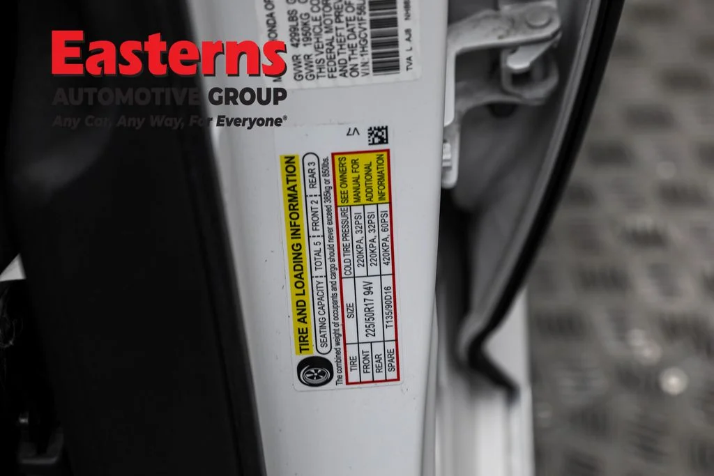 Used 2020 White Honda EX-L image 35