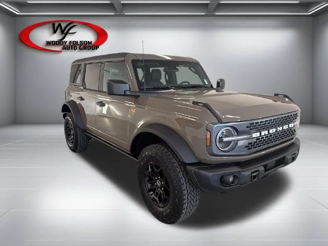 New 2026 Marsh Gray Ford Badlands® image 19