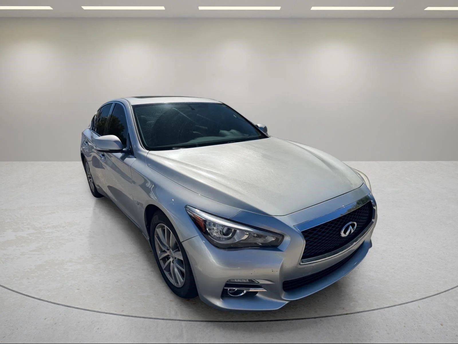 Used 2015 Liquid Platinum INFINITI Premium image 22
