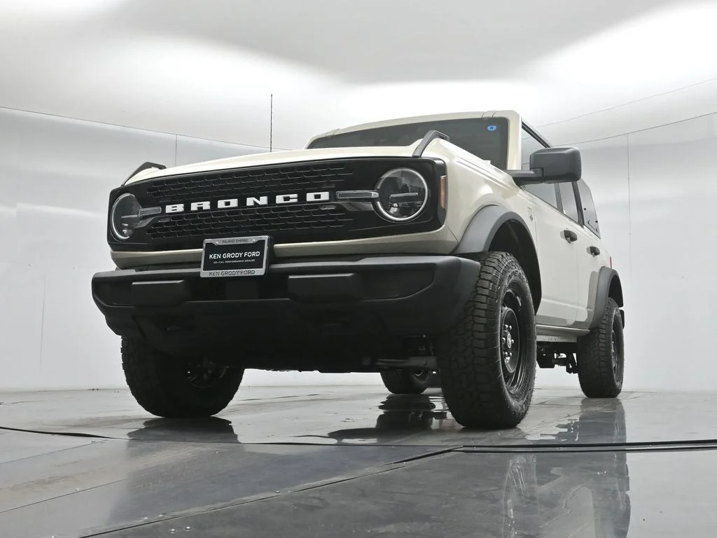 New 2026 Beige Ford Big Bend image 40