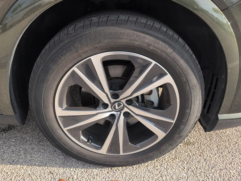 Certified Used 2024 Green Lexus 350 image 12