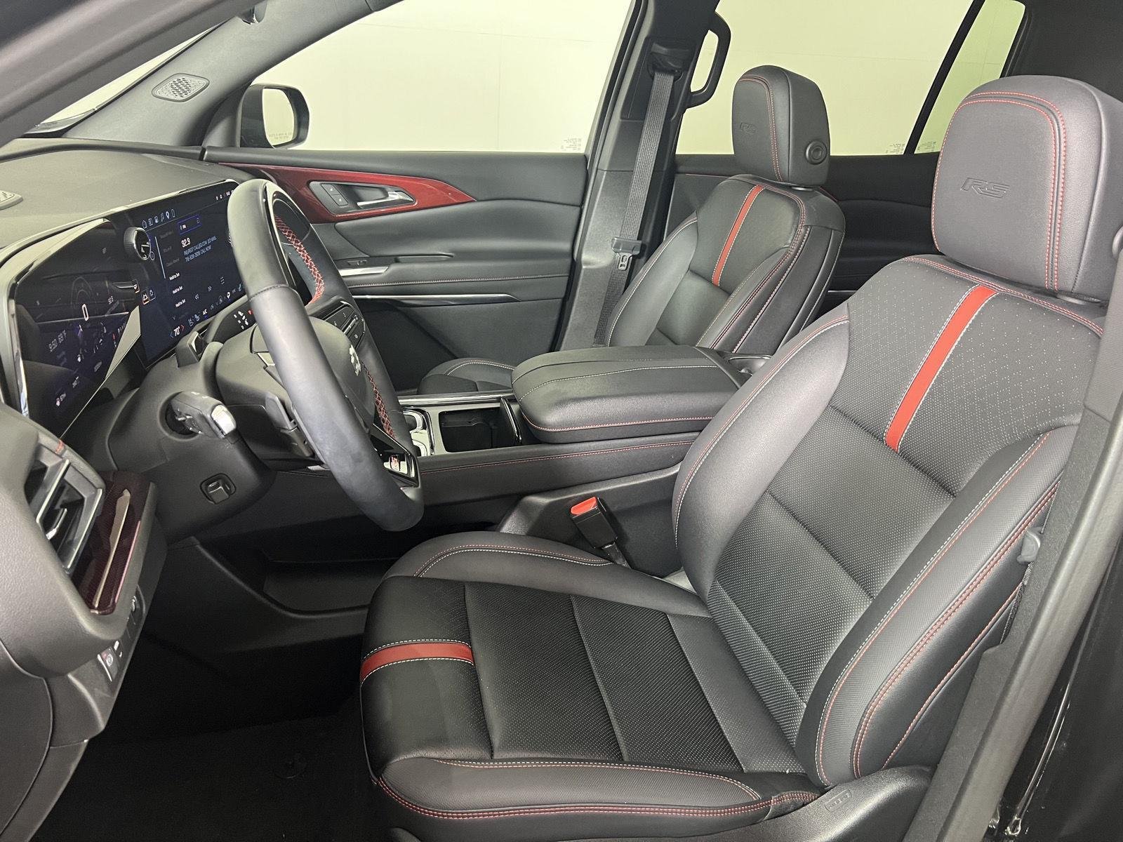 Used 2024 Mosaic Black Metallic Chevrolet AWD RS image 6