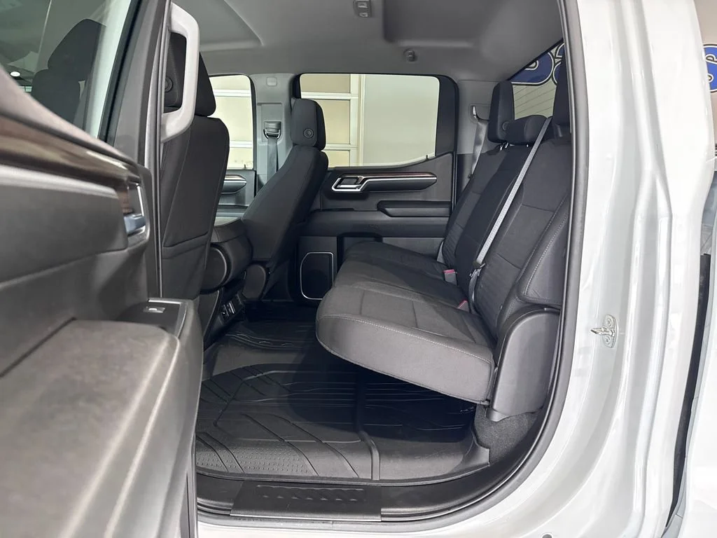 Certified Used 2022 Summit White Chevrolet LT (2FL) image 13