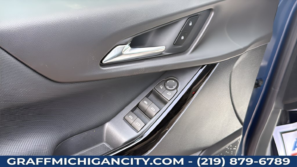 2027 Chevrolet Equinox LT - Photo 36