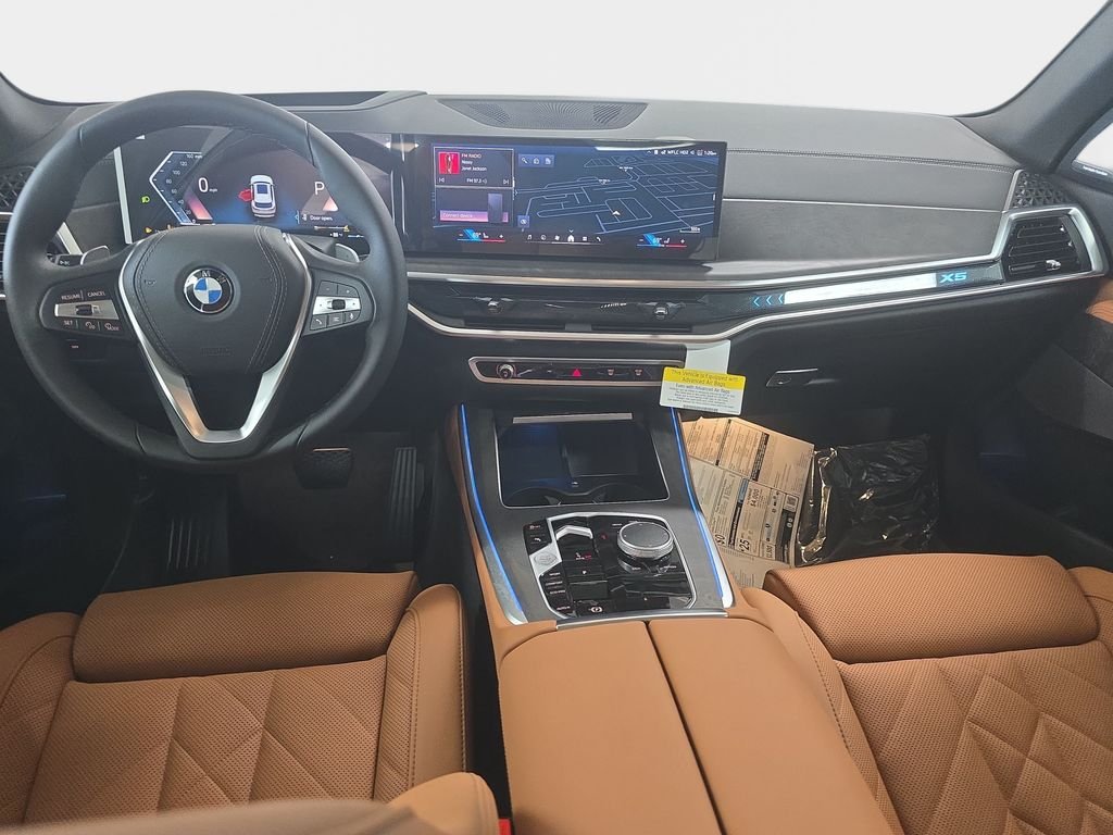New 2026 Mineral White Metallic BMW sDrive40i image 7