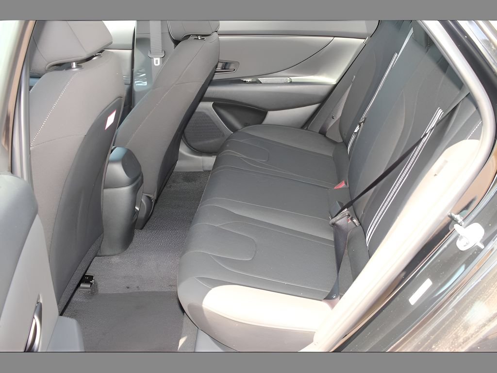 Certified Used 2025 Abyss Black Hyundai SEL Sport image 10