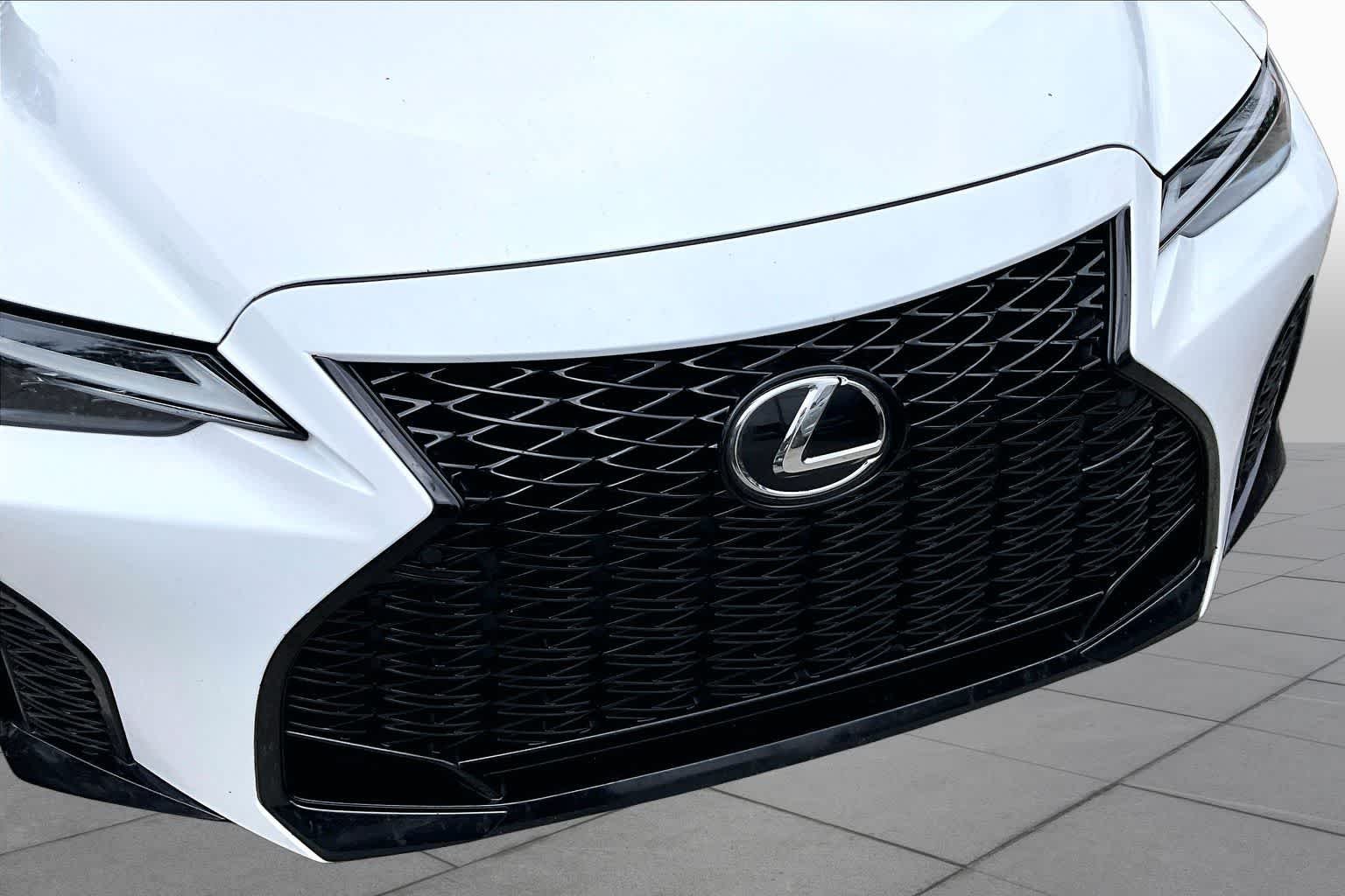 Certified Used 2023 ULTRA WHITE Lexus F SPORT image 30