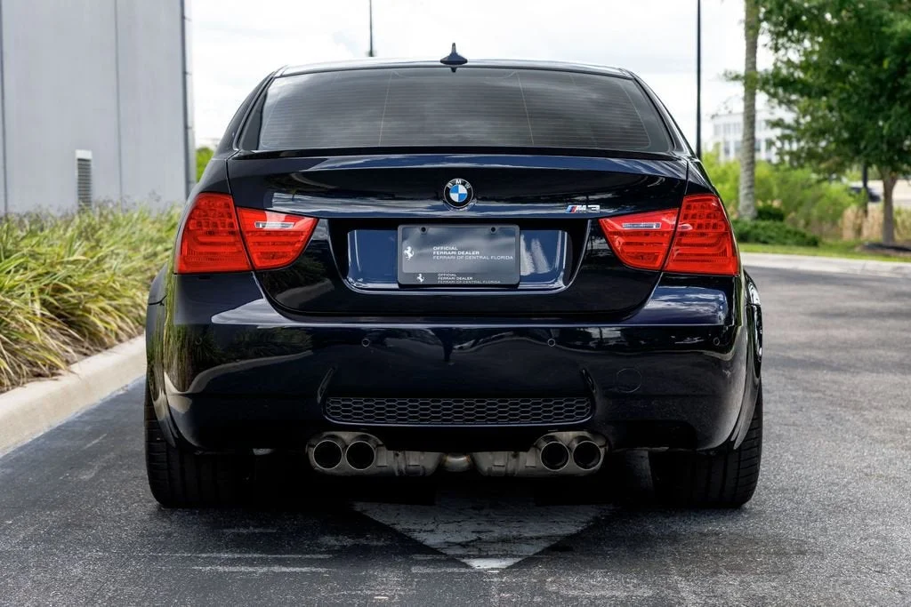 Used 2011 Jerez Black Metallic BMW  image 4