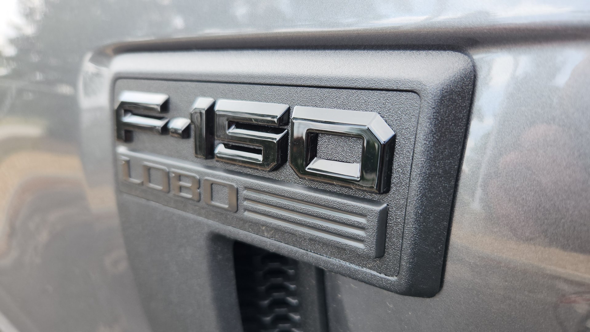 New 2026 Carbonized Gray Metallic Ford STX image 10