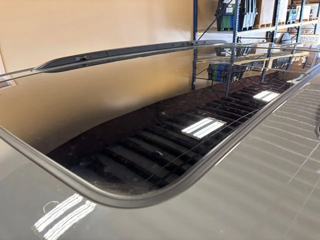 New 2027 Gray Jeep Limited image 17