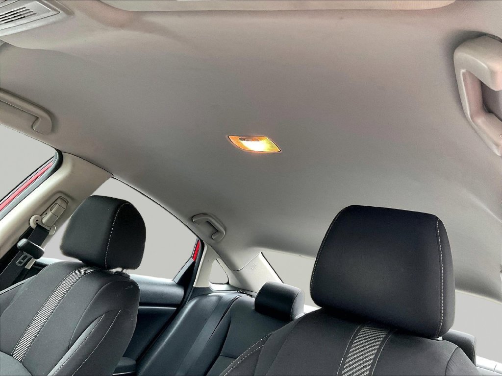 Used 2017 Red Honda LX image 7