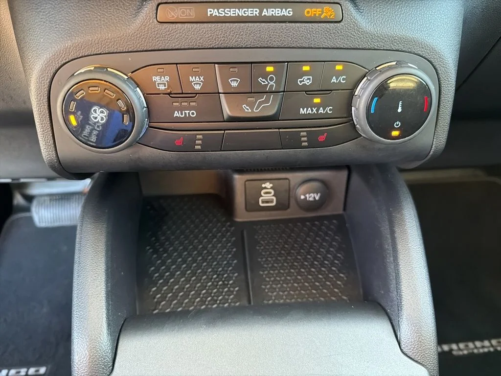 Certified Used 2024 Oxford White Ford Badlands image 25
