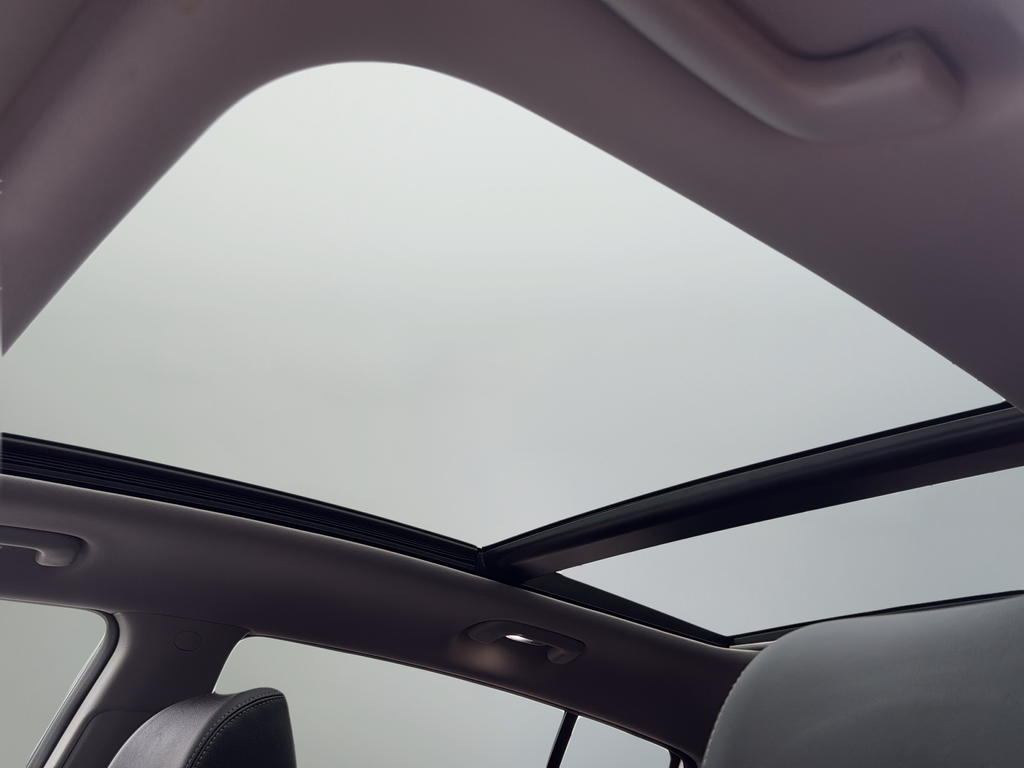Used 2022 Gray Kia EX image 17