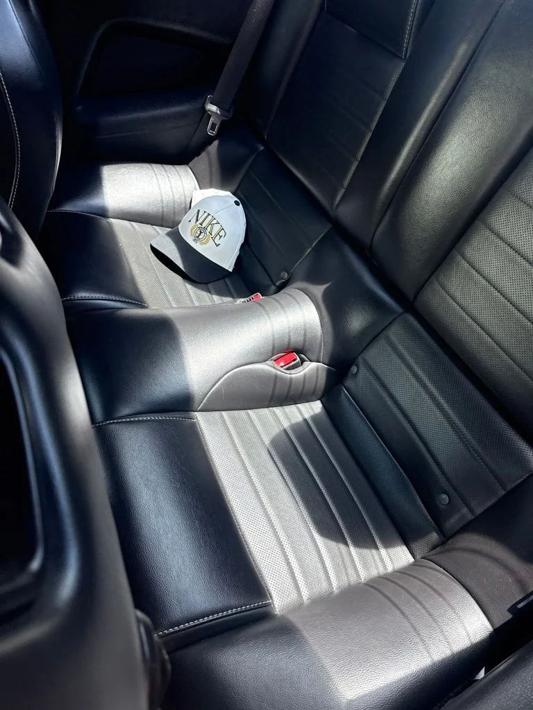 Used 2013 Red Ford V6 Premium image 16
