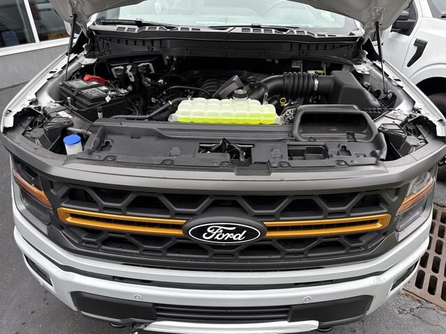 New 2026 White Ford Tremor image 31