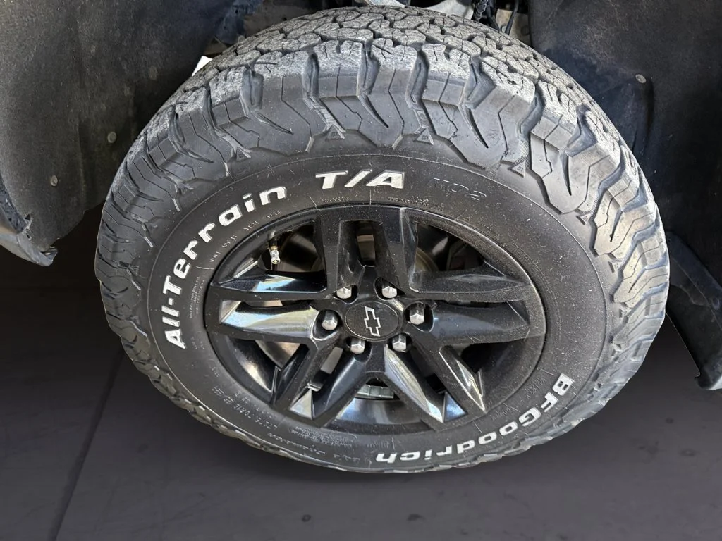 Used 2020 Blue Chevrolet LT Trail Boss image 9