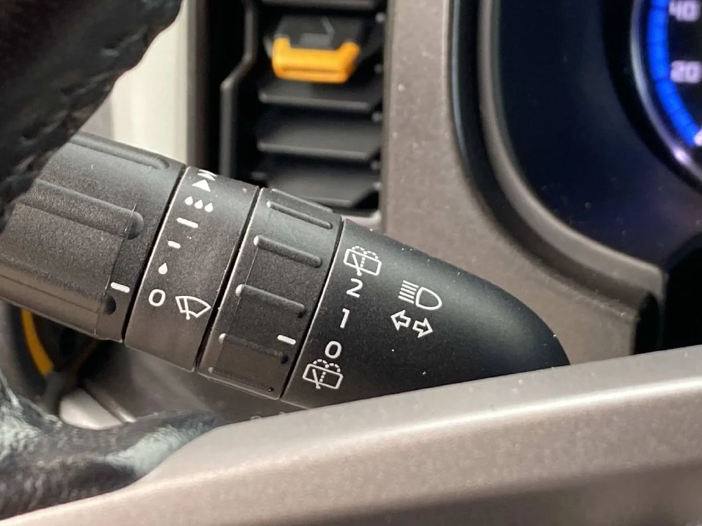 Used 2023 Gray Ford Badlands image 19
