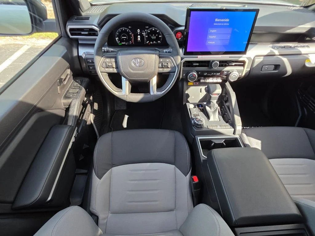 2026 Toyota Tacoma TRD Off Road - Photo 6