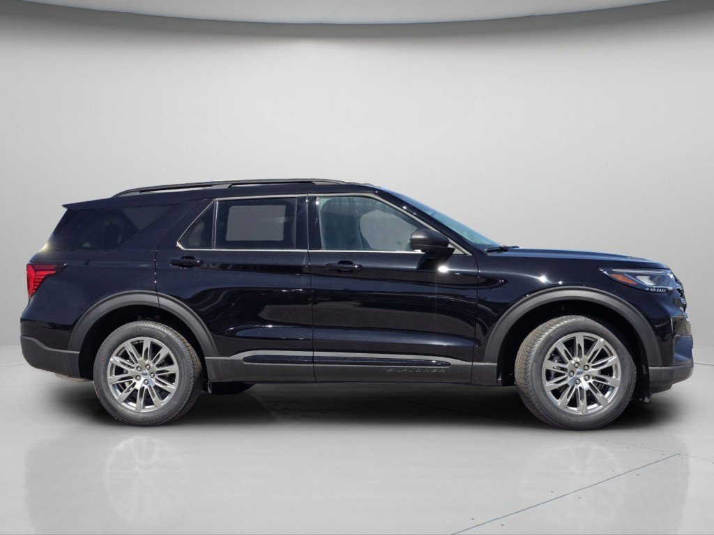 New 2026 Agate Black Metallic Ford Active image 21