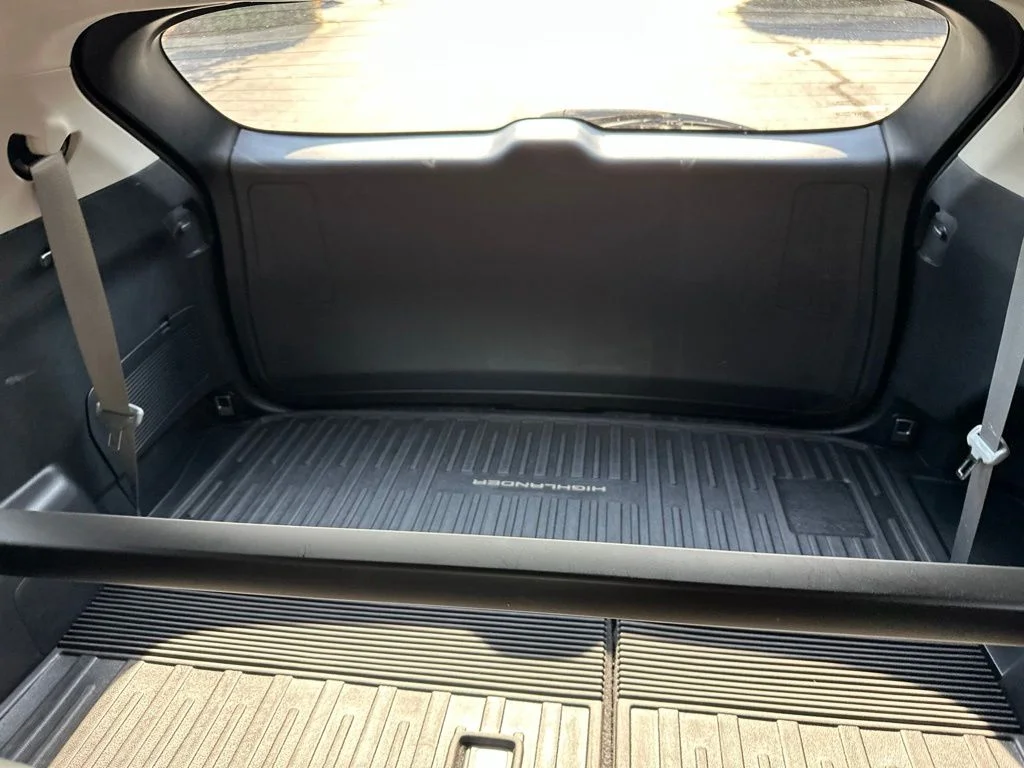 Used 2023 Magnetic Gray Metallic Toyota XLE image 15