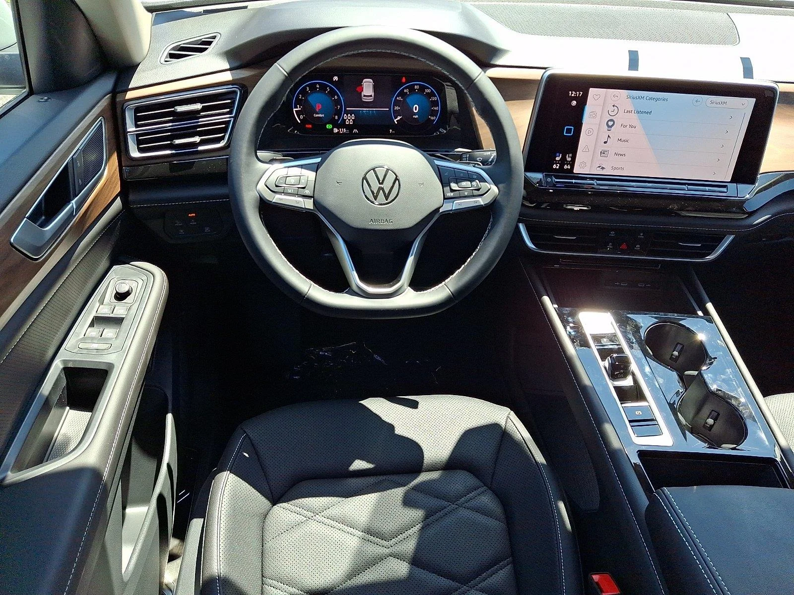 New 2026 Opal White Pearl Volkswagen 2.0T SE w/Technology image 10