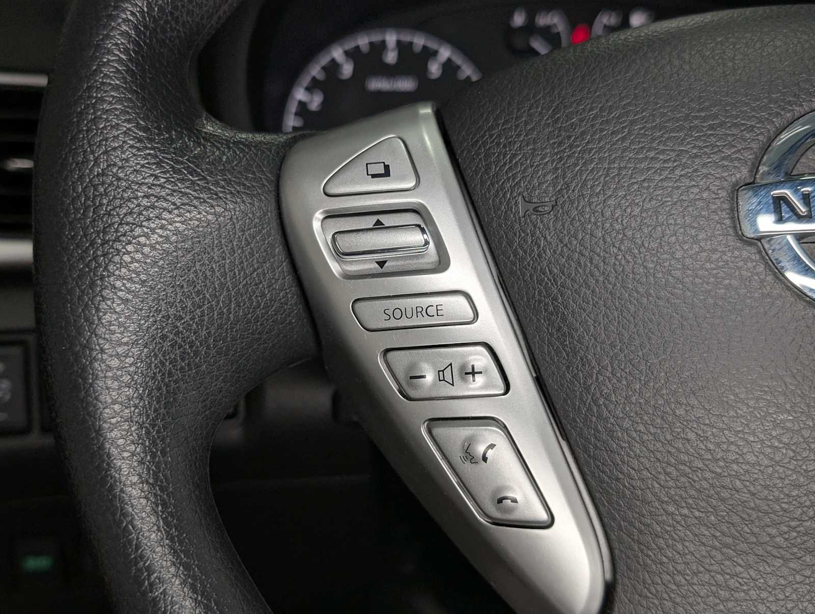 Used 2017 Brilliant Silver Nissan S image 30