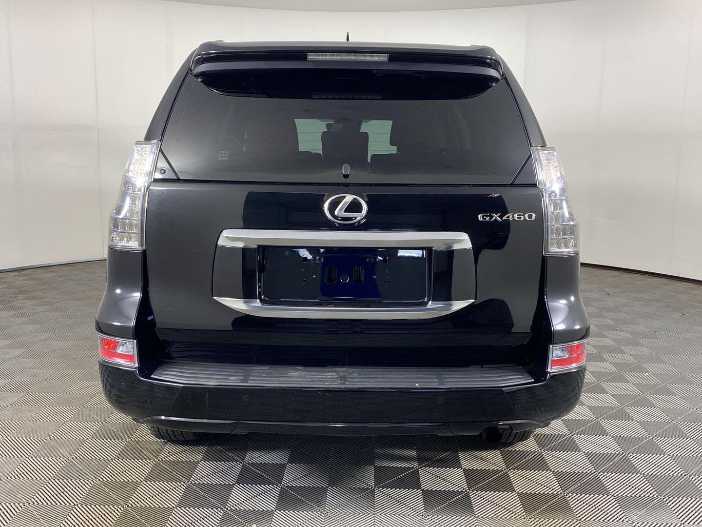 Used 2022 Black Onyx Lexus GX 460 Premium image 6