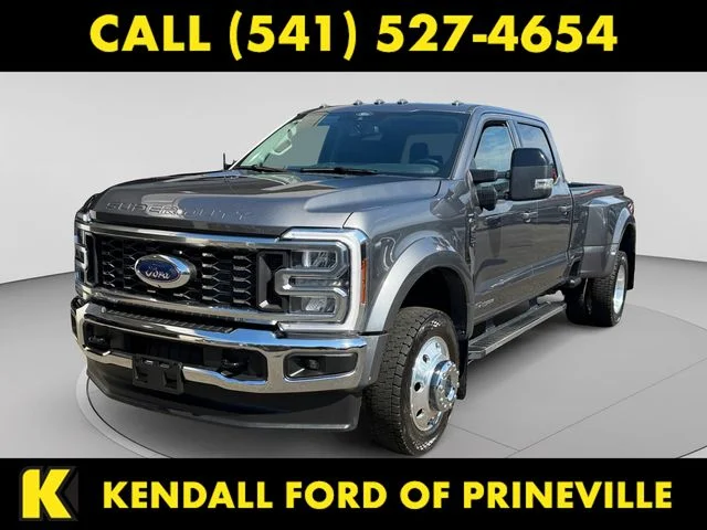 Used 2025 Gray Ford Lariat image 1