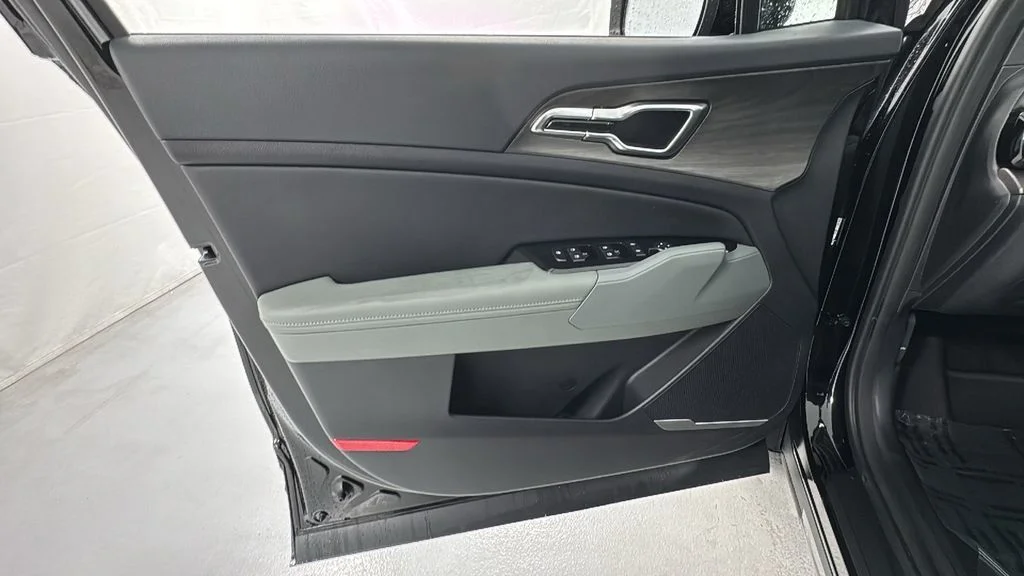2025 Kia Sportage X-Line - Photo 19