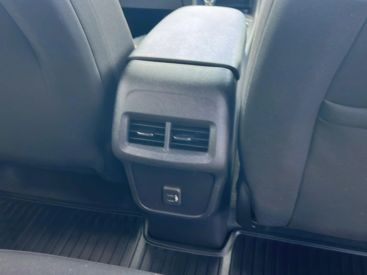 Used 2024 Sterling Gray Metallic Chevrolet LT image 28