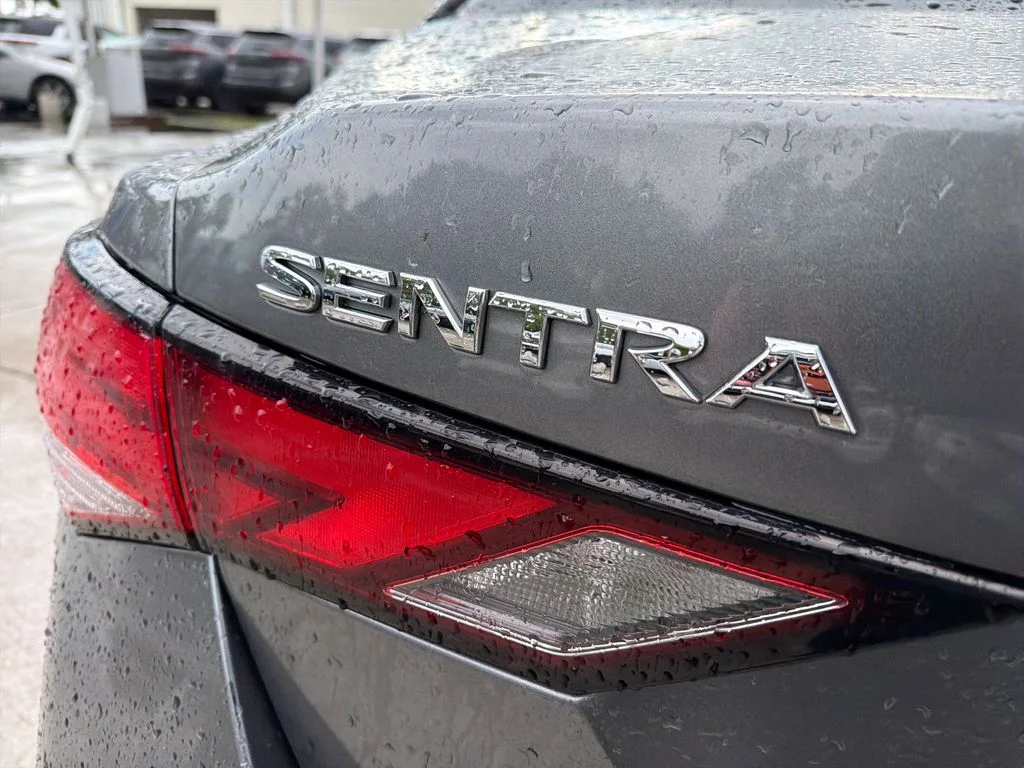 2023 Nissan Sentra SV - Photo 9