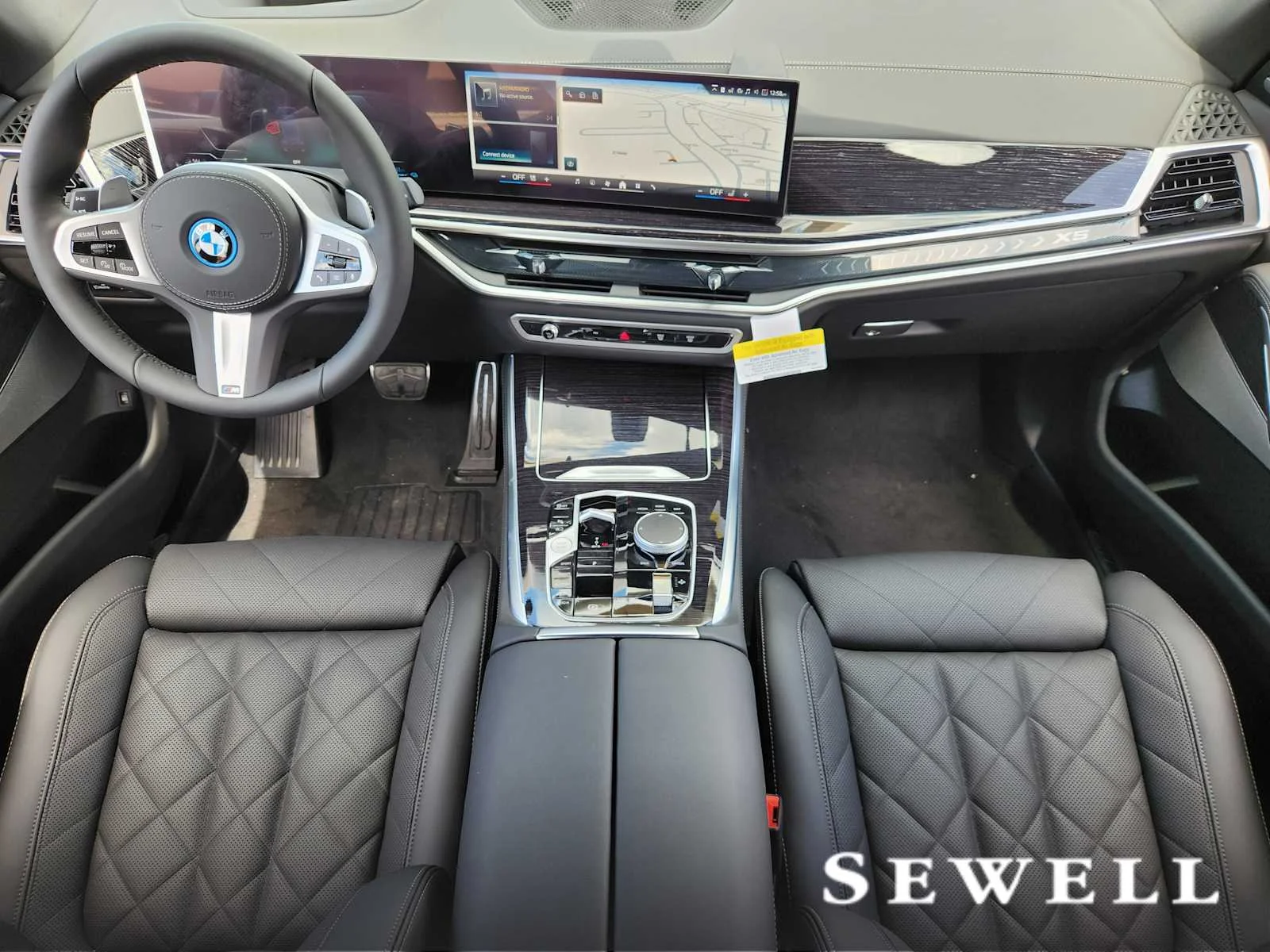 New 2026 Tanzanite Blue II Metallic BMW xDrive50e image 6