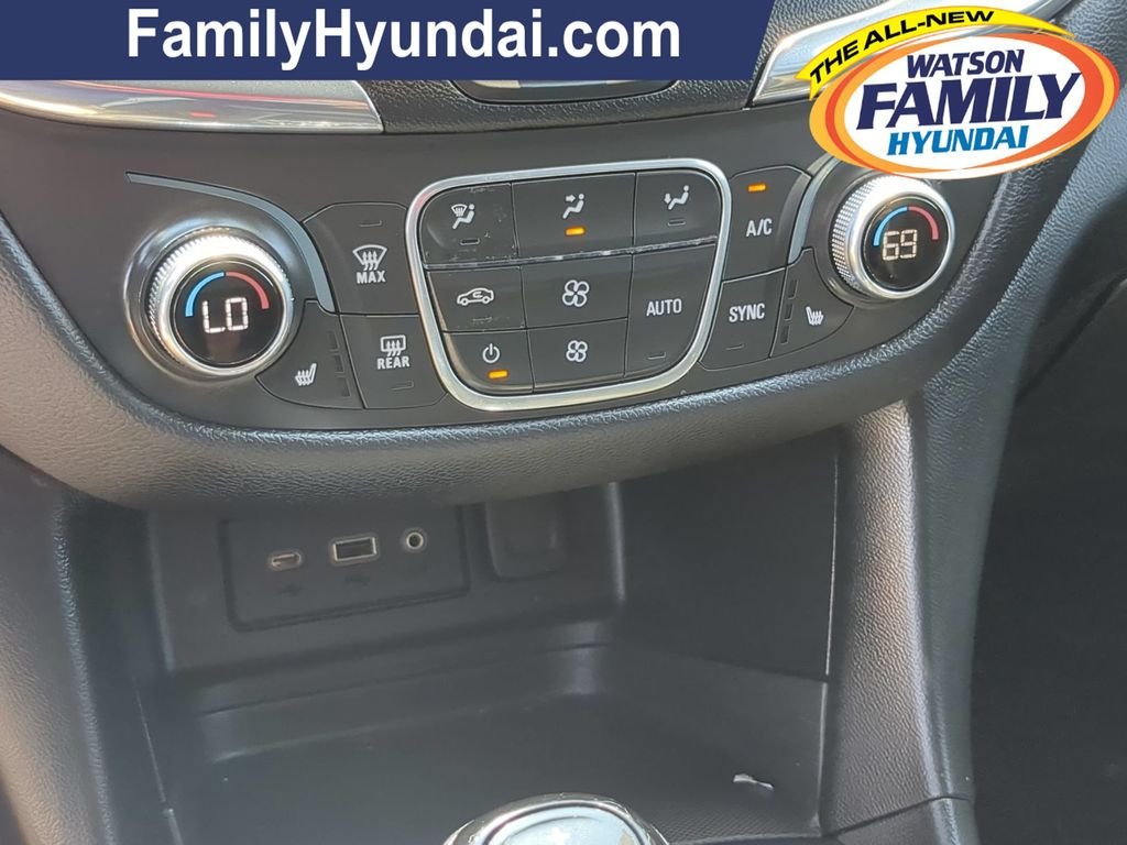 Used 2020 Red Chevrolet LT image 21