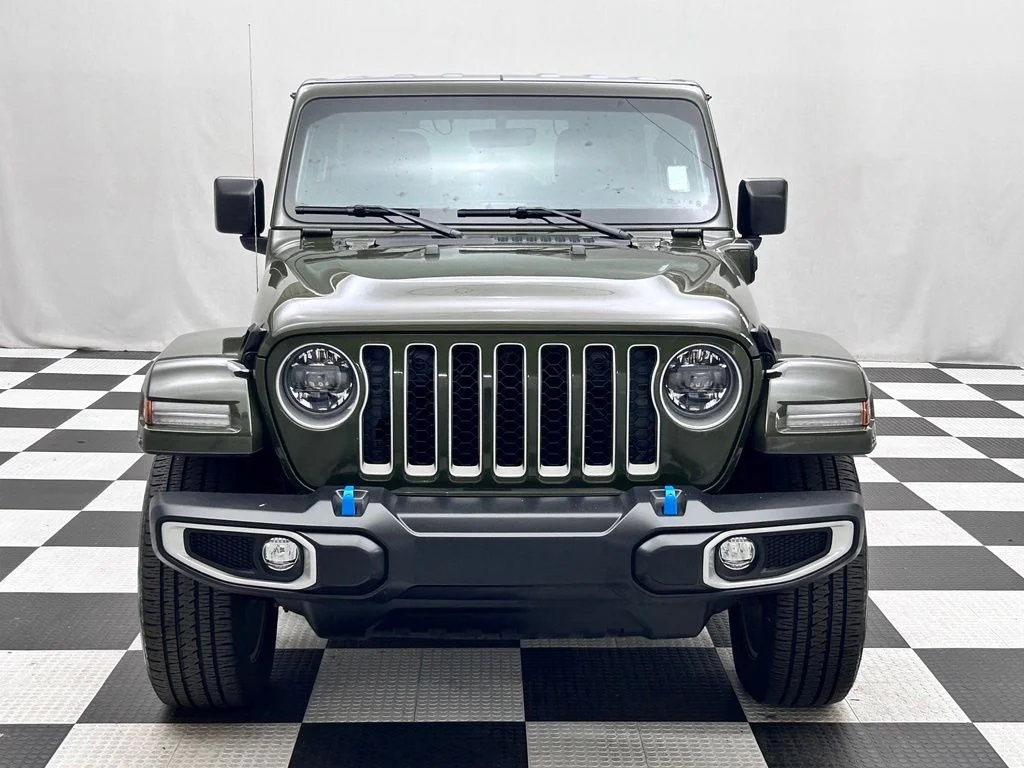 Used 2023 Green Jeep Sahara 4xe image 3