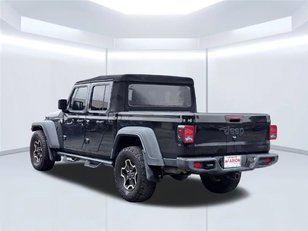 Used 2020 Black Jeep Sport image 13