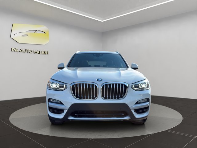Used 2019 Alpine White BMW xDrive30i image 2